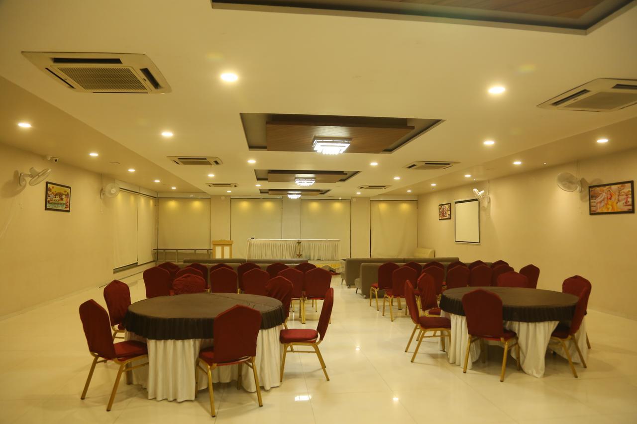 Hotel Anantaragreens Disa エクステリア 写真